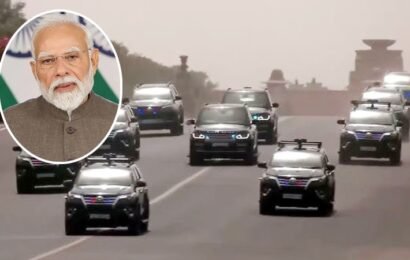 பாதுகாப்பு வாகனங்களின் எண்ணிக்கையை குறைக்க இந்தியப் பிரதமர் மோடி உத்தரவு பாதுகாப்பு வாகனங்களின் எண்ணிக்கையை குறைக்க இந்தியப் பிரதமர் மோடி உத்தரவு