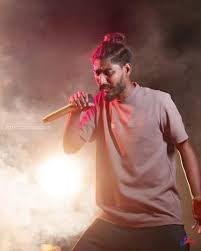 இசை நிகழ்ச்சியால் கைதான கிளிநொச்சி இளைஞருக்கு விளக்கமறியல்!
