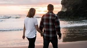 ஆண்களை விட பெண்கள் அதிக காலம் வாழ்வது ஏன்?