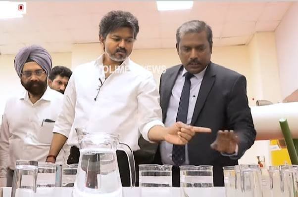 சென்னைக்கு விடியல்! ரூ.5,814 கோடி கடல்நீரை குடிநீராக்கும் திட்டப் பணிகளை நேரில் ஆய்வு செய்தார் முதலமைச்சர் விஜய் சென்னைக்கு விடியல்! ரூ.5,814 கோடி கடல்நீரை குடிநீராக்கும் திட்டப் பணிகளை நேரில் ஆய்வு செய்தார் முதலமைச்சர் விஜய்