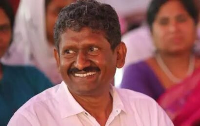 ஊழலில் உச்சம் தொட்டவர்களைச் சேர்ப்பதா? சகாயம் ஐ.ஏ.எஸ் பகிரங்க எச்சரிக்கை! ஊழலில் உச்சம் தொட்டவர்களைச் சேர்ப்பதா? சகாயம் ஐ.ஏ.எஸ் பகிரங்க எச்சரிக்கை!