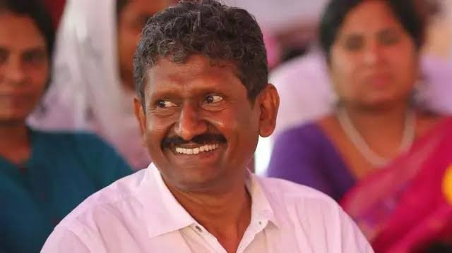 ஊழலில் உச்சம் தொட்டவர்களைச் சேர்ப்பதா? சகாயம் ஐ.ஏ.எஸ் பகிரங்க எச்சரிக்கை!