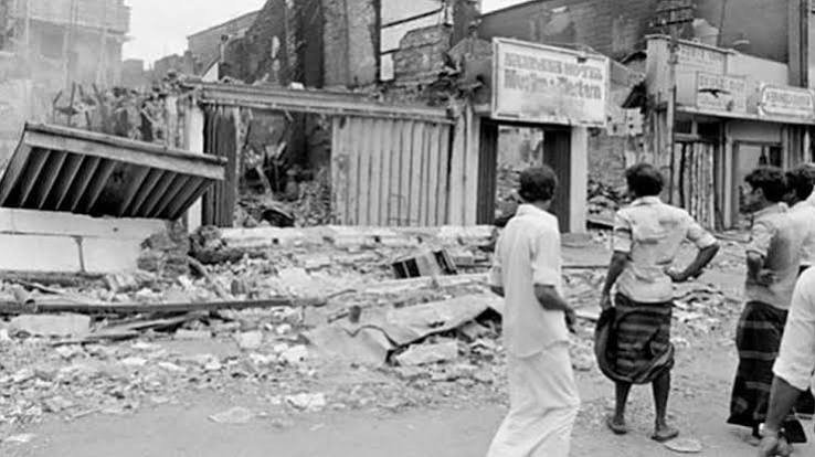 கறுப்பு ஜூலையின் கோரம்; தலைநகரில் தமிழர்களின் தொழிற்பேட்டைகள் சூறையாடப்பட்ட வரலாறு !