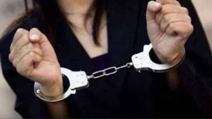 கடன் மோசடி; இந்திய வம்சாவளி பெண்ணுக்கு சிறை