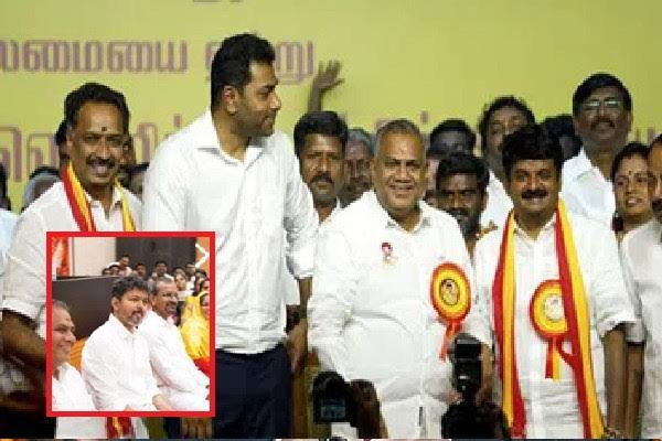 முன்னாள் அமைச்சரைப் பார்த்து முதல்வர் விஜய் அதிருப்தியா?