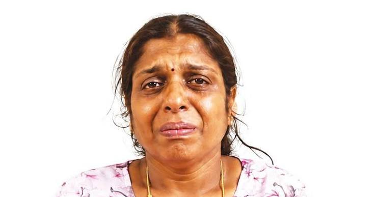 அட்ஜஸ்ட் செஞ்சுக்கிட்டா, உன்னோட படிப்புச் செலவை அவர் பார்த்துக்குவார். பள்ளி ஆசிரியைதஞ்சை திவ்யா”,