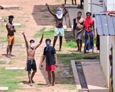 இலங்கை சிறைகளில் மோதல்; 3 கைதிகள் பலி: 26 பேர் காயம்