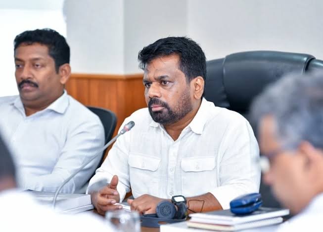 தீவிரமடையும் சிறைச்சாலை கலவரம் – ஜனாதிபதி தலைமையில் அவசர கூட்டம்