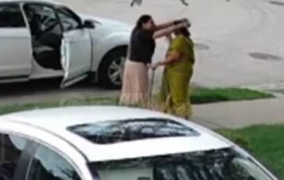 நடைப்பயிற்சி மேற்கொண்டிருந்த மூதாட்டியின் காலை தொட்டு வணங்கி ரூ. 1.3 லட்சம் நகைகளை கொள்ளை …