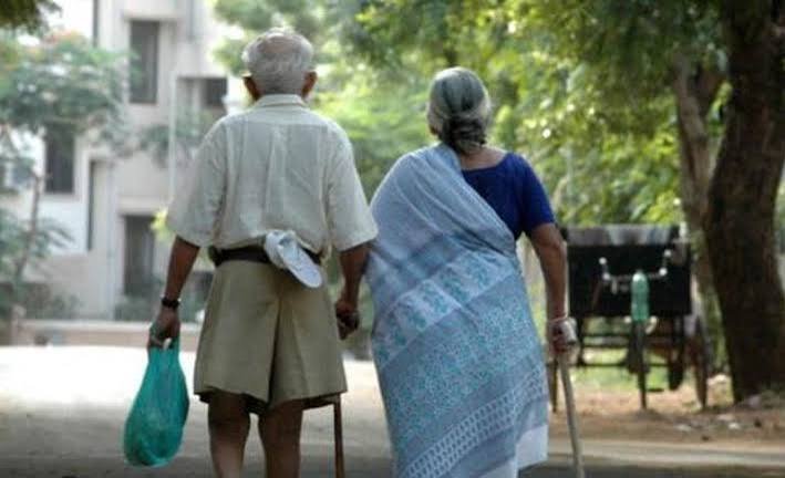 முதுமையில் உங்களை கவனிக்க ? பணம்இருந்தால்தான் முடியும் முதுமையில் உங்களை கவனிக்க ? பணம்இருந்தால்தான் முடியும்