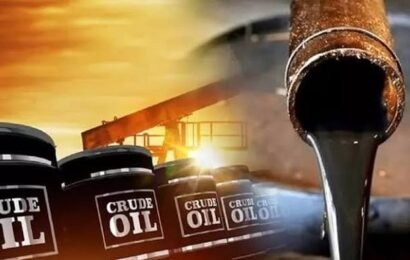 ரஷ்யாவிடம் இருந்து கச்சா எண்ணெய் வாங்கும் இந்தியா – அமெரிக்க100%வரி