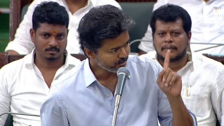 நான் பேசும் போது யாரும் ஓடக்கூடாது நான் பேசும் போது யாரும் ஓடக்கூடாது