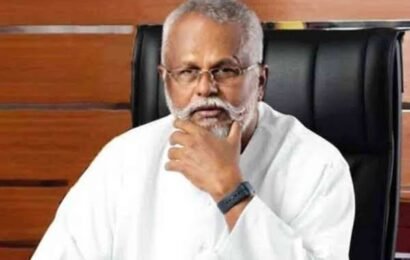 யாழ் டக்ளஸ் தேவானந்தாவுக்கு எதிராக மாவட்ட நீதிமன்றத்தின் உத்தரவு