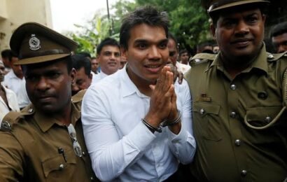 ராஜபக்‌ஷவின் மூத்த மகன் நாமல் ராஜபக்‌ஷ கைது!