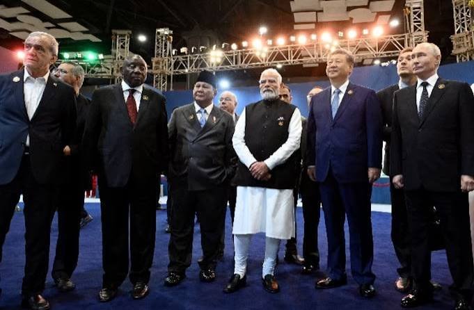 சீனாவில் 2027 பிரிக்ஸ் மாநாடு நடைபெறுகிறது தலைமைப் பொறுப்பை சீனா ஏற்க உள்ளது